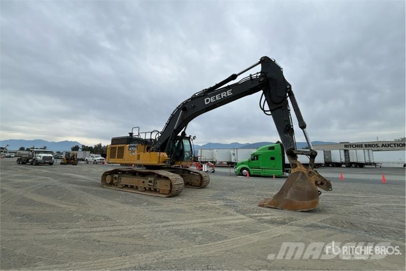 John Deere 470 Tracked Excavator 履带挖掘机