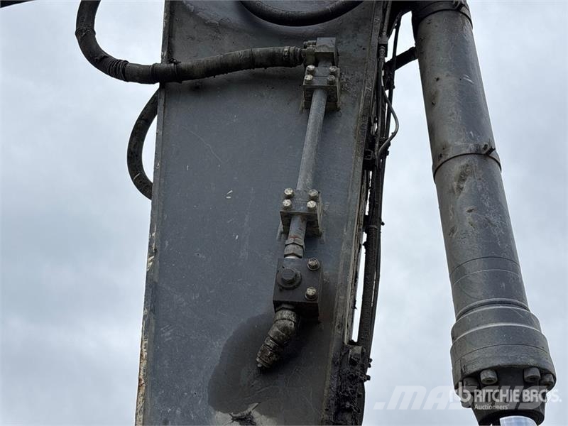John Deere 470 Tracked Excavator 履带挖掘机