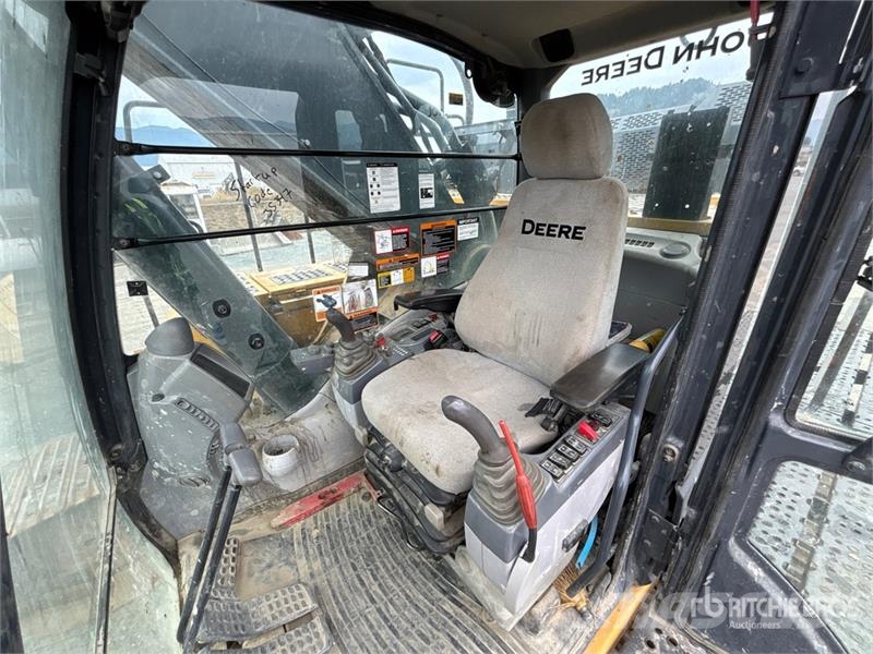 John Deere 470G Raupenbagger