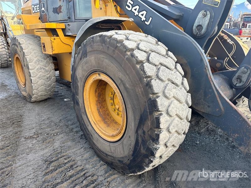 John Deere 544J Wheel Loader Iekrāvēji uz riteņiem