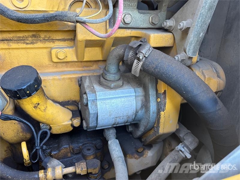John Deere 544J Wheel Loader Iekrāvēji uz riteņiem