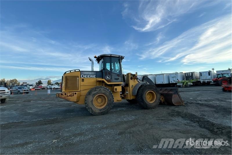 John Deere 544J Wheel Loader Iekrāvēji uz riteņiem