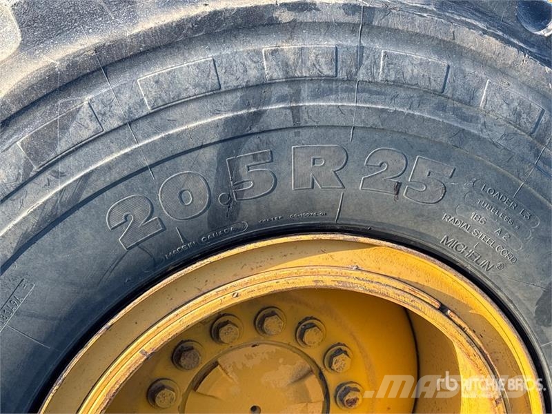 John Deere 544J Wheel Loader Iekrāvēji uz riteņiem