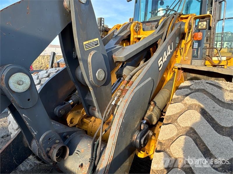 John Deere 544J Wheel Loader Iekrāvēji uz riteņiem