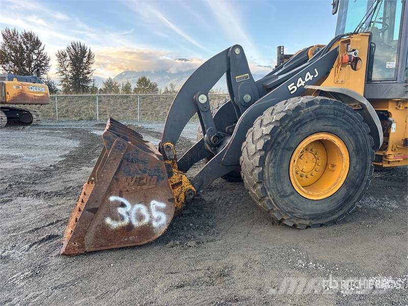 John Deere 544J Wheel Loader Iekrāvēji uz riteņiem