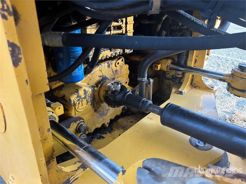 John Deere 544J Wheel Loader Iekrāvēji uz riteņiem