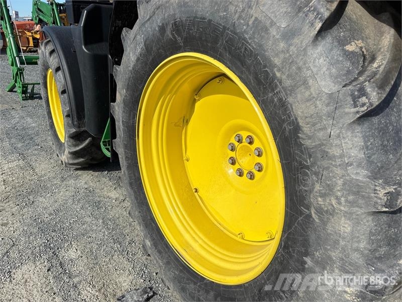 John Deere 6120 4WD Tractor (Inoperable) Traktorer