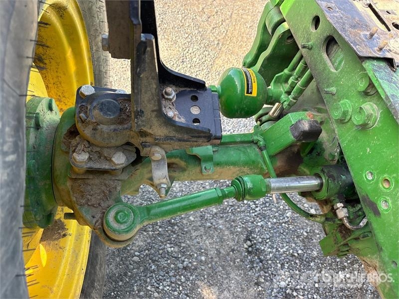 John Deere 6120 4WD Tractor (Inoperable) Traktorer