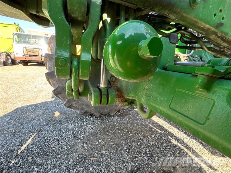 John Deere 6120 4WD Tractor (Inoperable) Traktorer