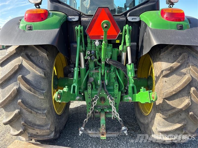 John Deere 6120 4WD Tractor (Inoperable) Traktorer