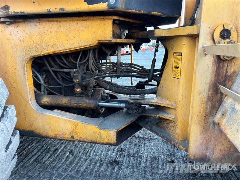 John Deere 644E Kolesni nakladalci