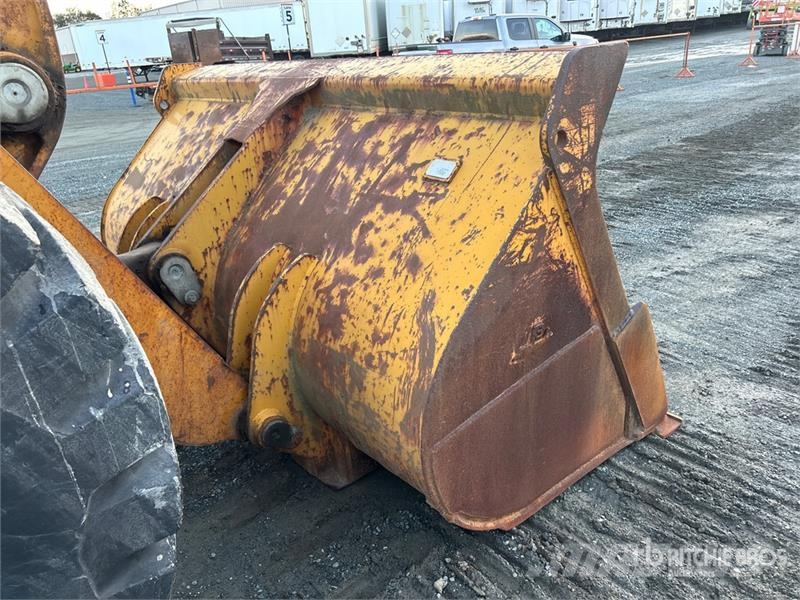 John Deere 644E Kolesni nakladalci