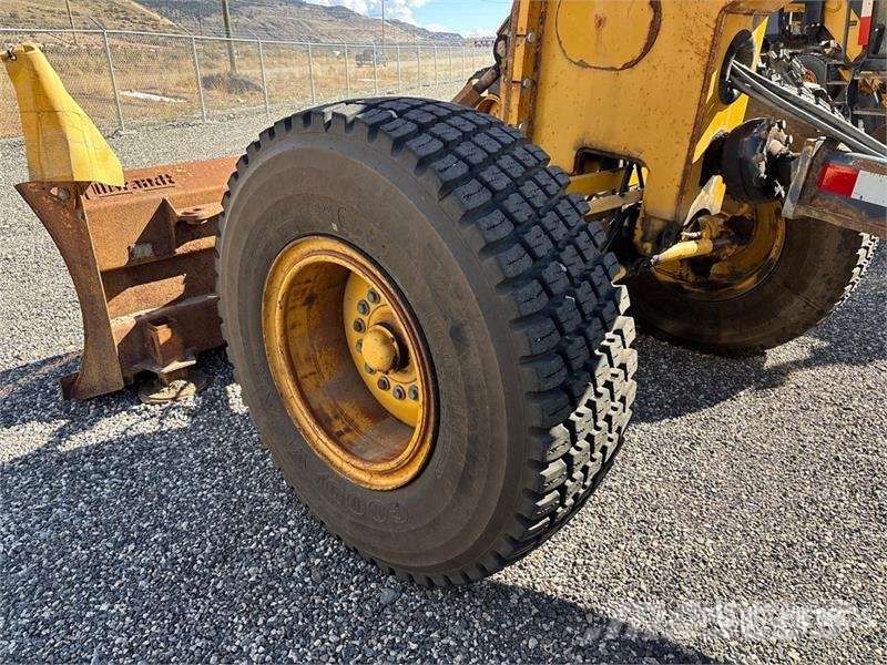 John Deere 770G Motor Grader Tiehöylät