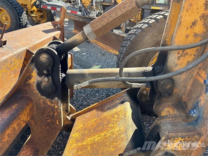 John Deere 770G Motor Grader Tiehöylät