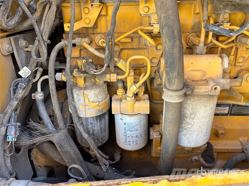John Deere 770G Motor Grader Tiehöylät
