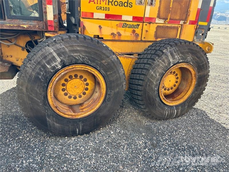 John Deere 770G Motor Grader Tiehöylät