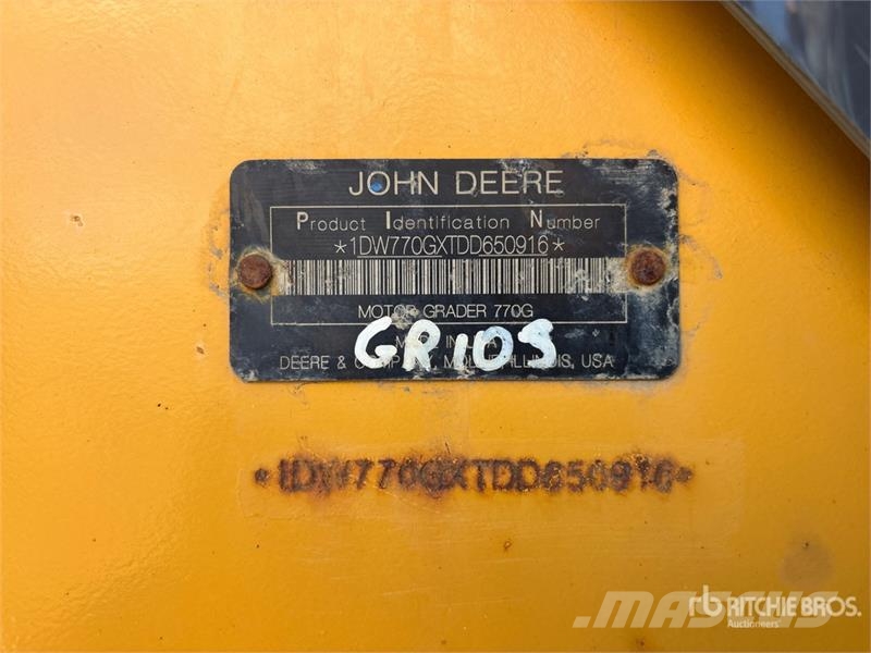 John Deere 770G Motor Grader Tiehöylät