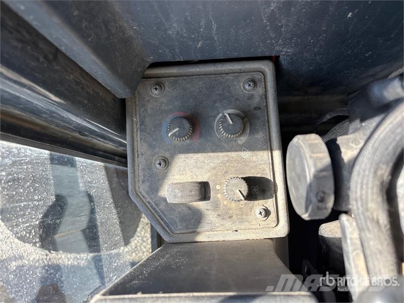 John Deere 870G Motor Grader Грейдеры