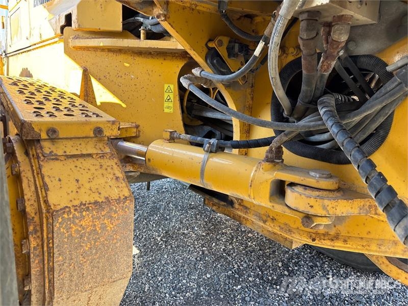 John Deere 870G Motor Grader Грейдеры