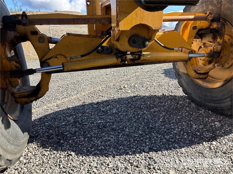 John Deere 870G Motor Grader Грейдеры