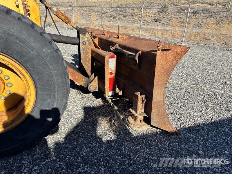 John Deere 870G Motor Grader Грейдеры