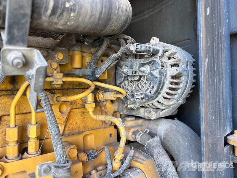 John Deere 870GP Motor Grader Tiehöylät