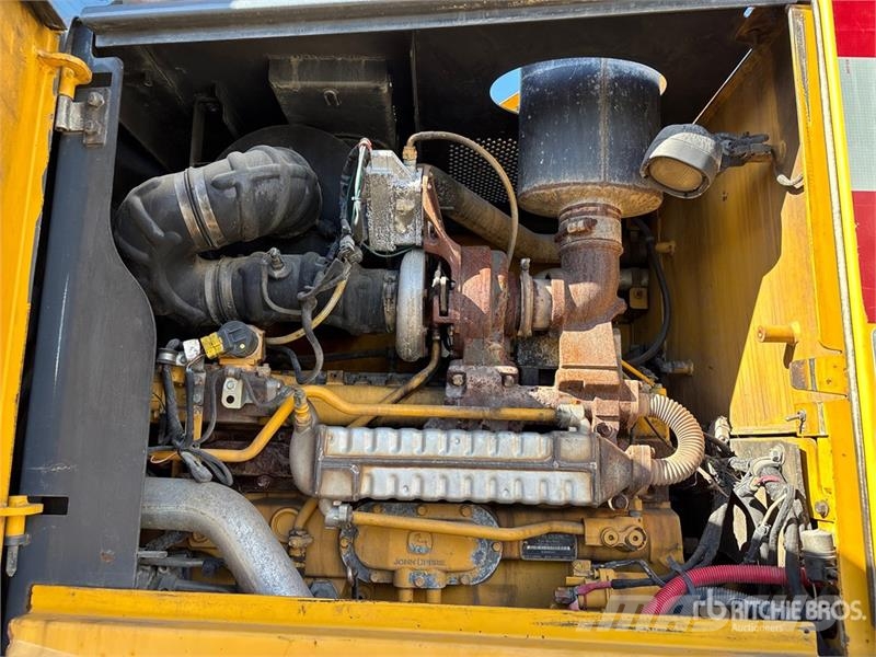 John Deere 870GP Motor Grader Tiehöylät