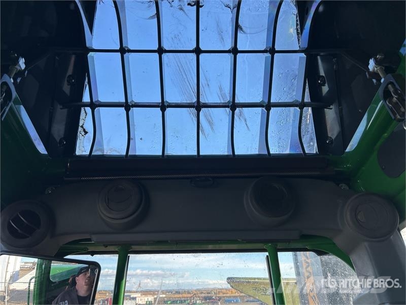 John Deere 903M Track Feller Buncher Fällare-läggare