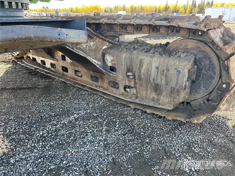 John Deere 903M Track Feller Buncher Fällare-läggare