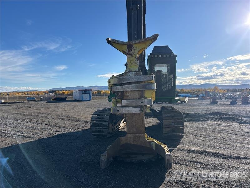 John Deere 903M Track Feller Buncher Fällare-läggare