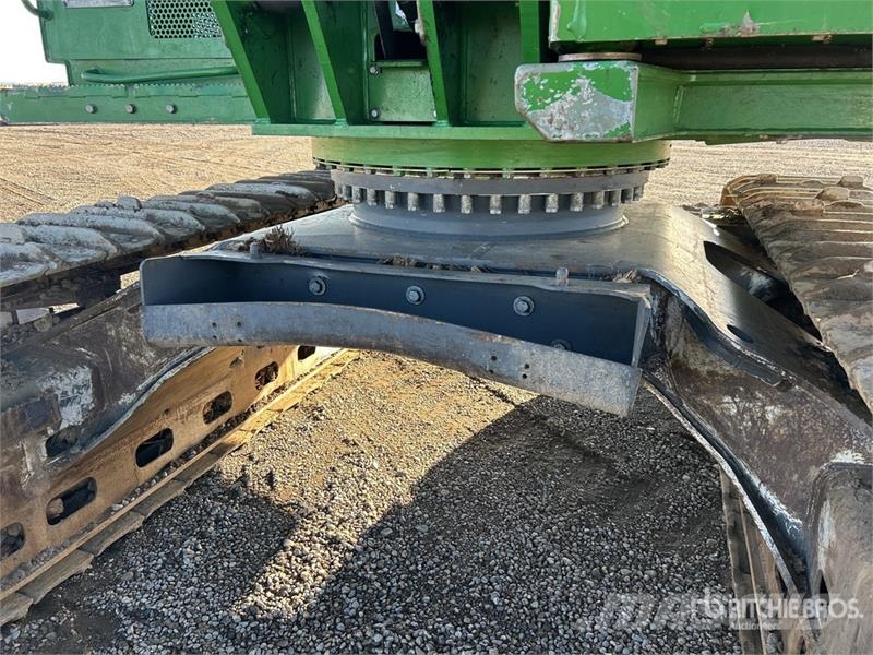 John Deere 903M Track Feller Buncher Fällare-läggare