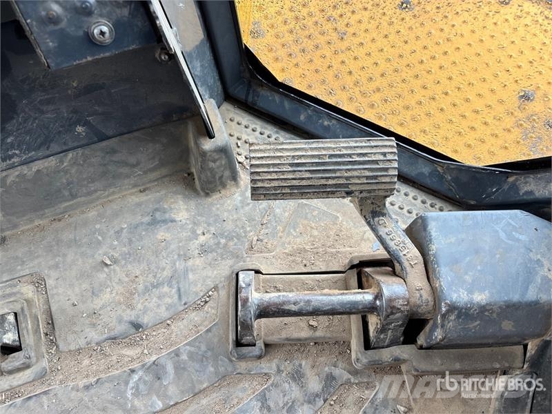 John Deere 950K Crawler Dozer Bandschaktare