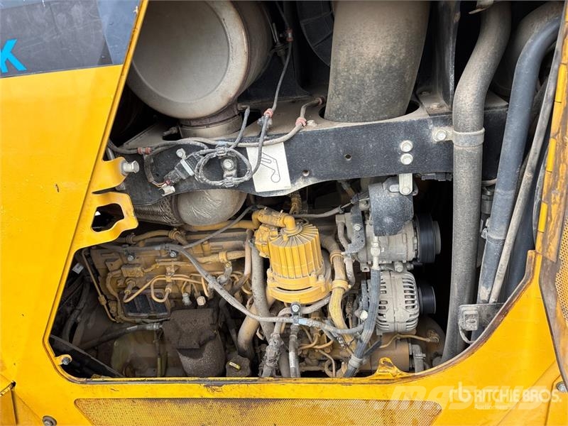 John Deere 950K Crawler Dozer Bandschaktare