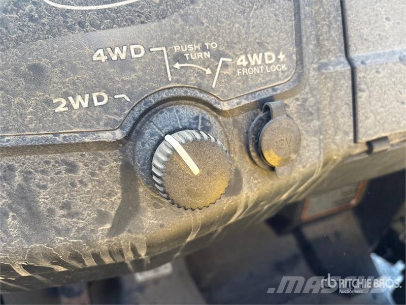 John Deere RSX860E 4x4 Utility Vehicle Pomoćni strojevi
