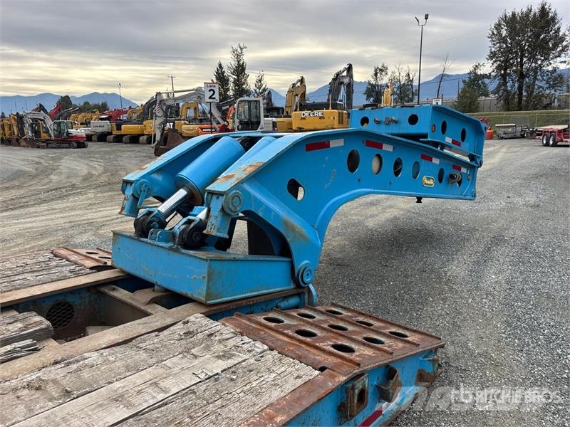 K-Line Tri/A Removable Gooseneck Lowboy Trailer Low loaders
