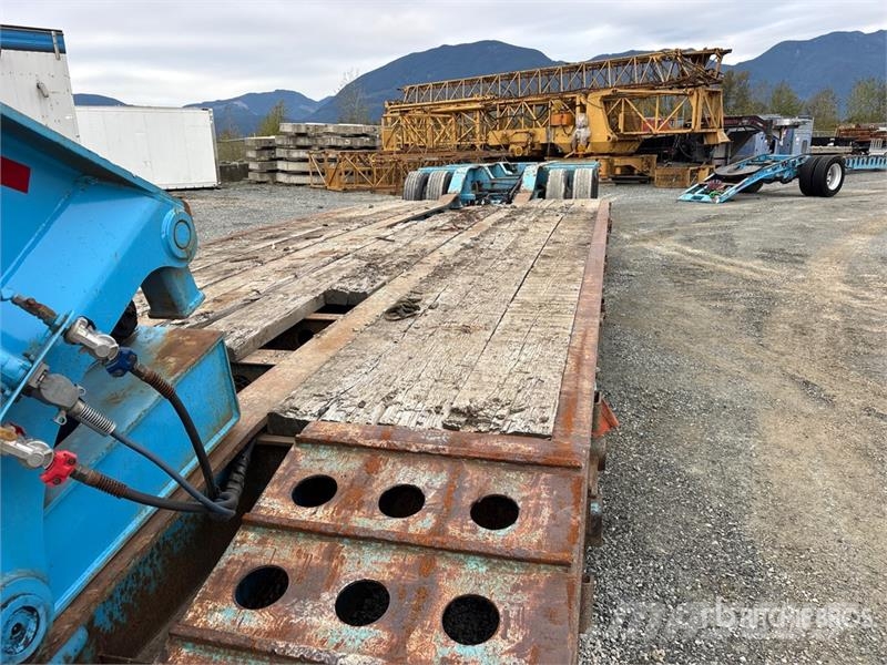 K-Line Tri/A Removable Gooseneck Lowboy Trailer Low loaders