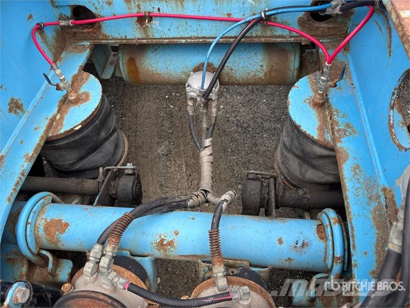 K-Line Tri/A Removable Gooseneck Lowboy Trailer Low loaders