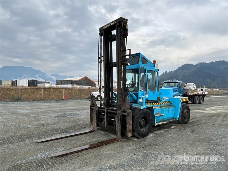 Kalmar DC13 6-600L 29985 lb Pneumatic Tire Forklift Other