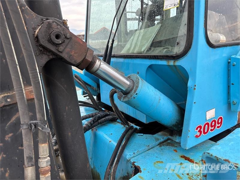 Kalmar DC13 6-600L 29985 lb Pneumatic Tire Forklift Other