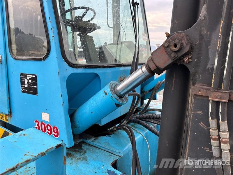 Kalmar DC13 6-600L 29985 lb Pneumatic Tire Forklift Other