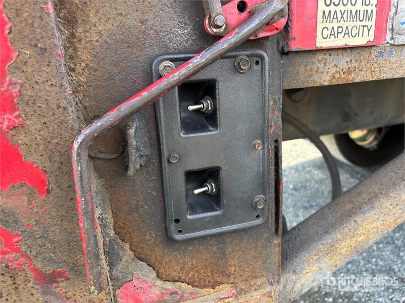 Kenworth T300 Kofferaufbau