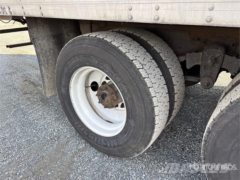 Kenworth T300 Kofferaufbau