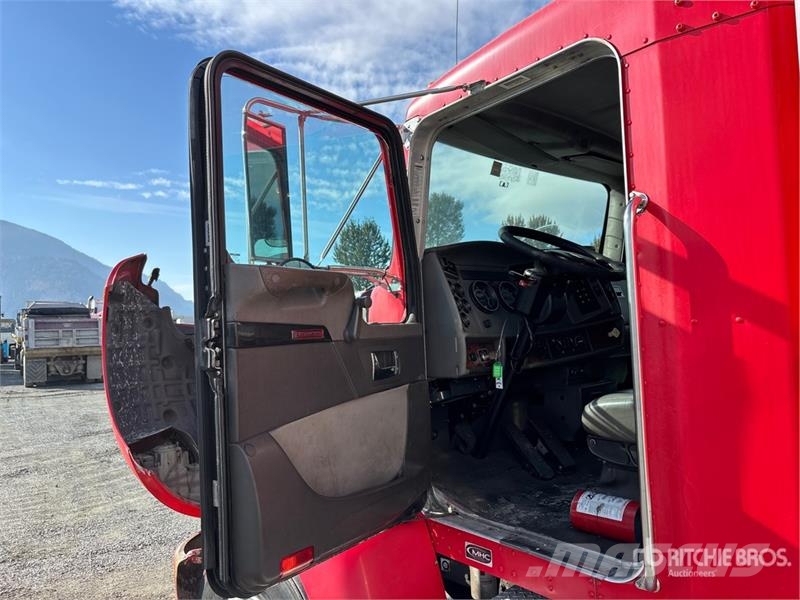 Kenworth T300 Kofferaufbau