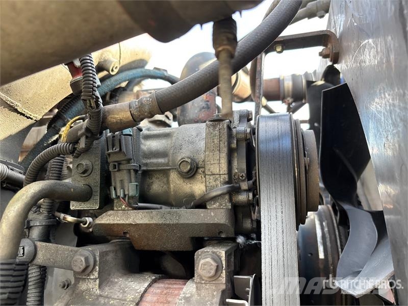 Kenworth T300 Kofferaufbau