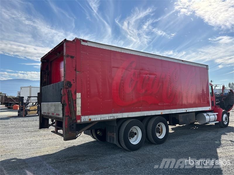 Kenworth T300 Kofferaufbau