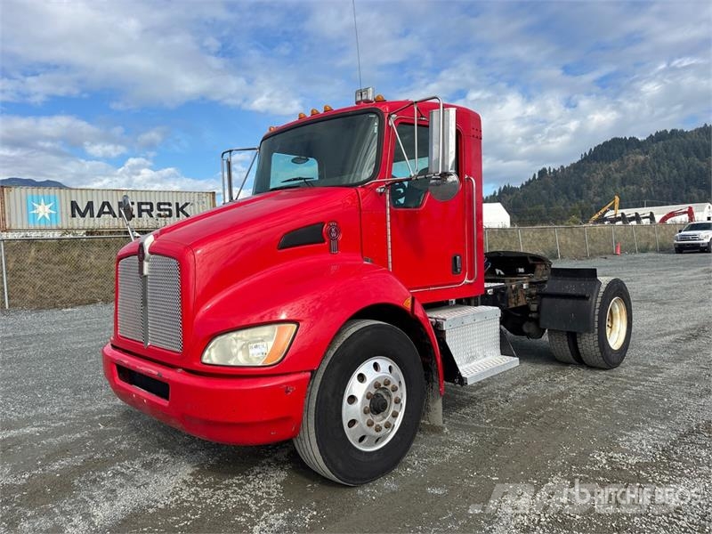 Kenworth T370 Tractor Units