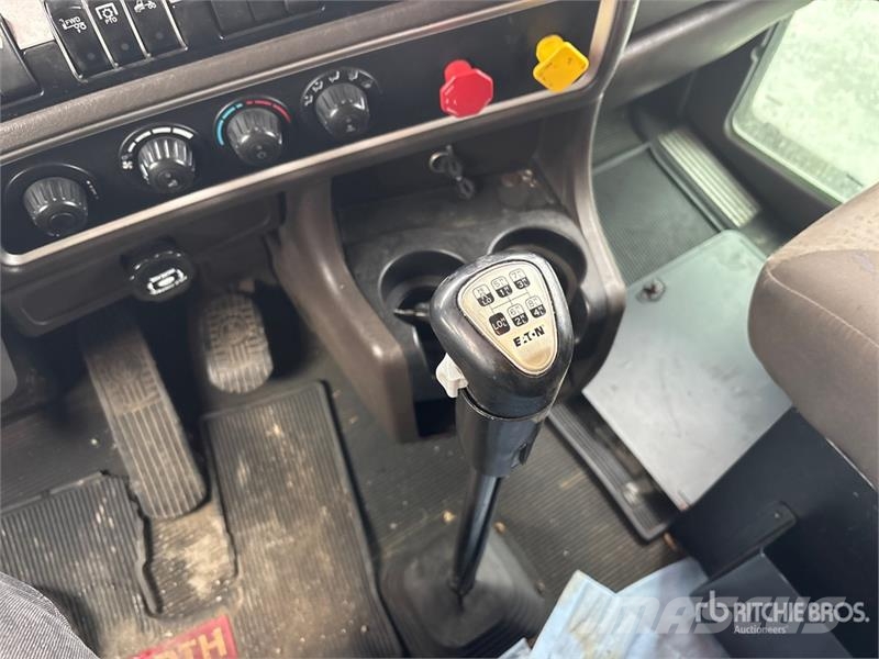 Kenworth T600 Vlačilci