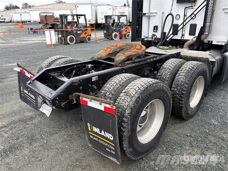 Kenworth T680 Sattelzugmaschinen