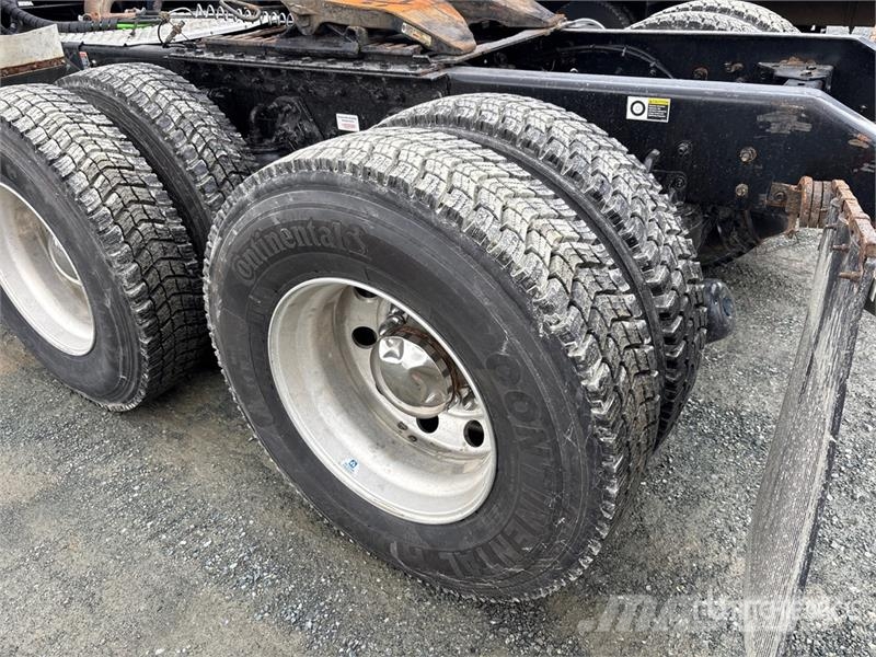 Kenworth T680 Sattelzugmaschinen