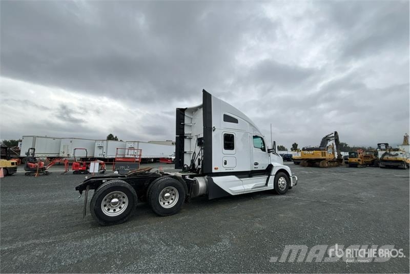 Kenworth T680 Sattelzugmaschinen